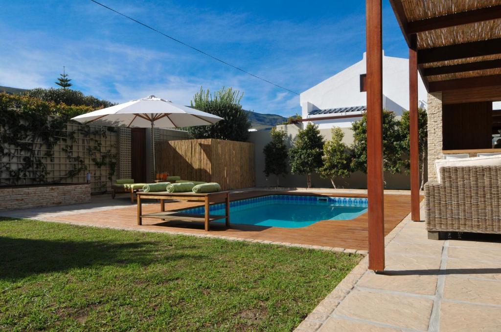 Bamboo Guest House Hermanus Esterno foto