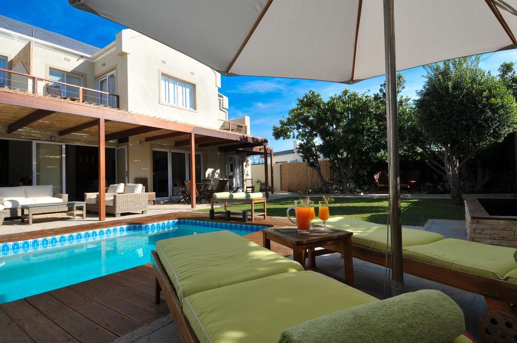 Bamboo Guest House Hermanus Esterno foto