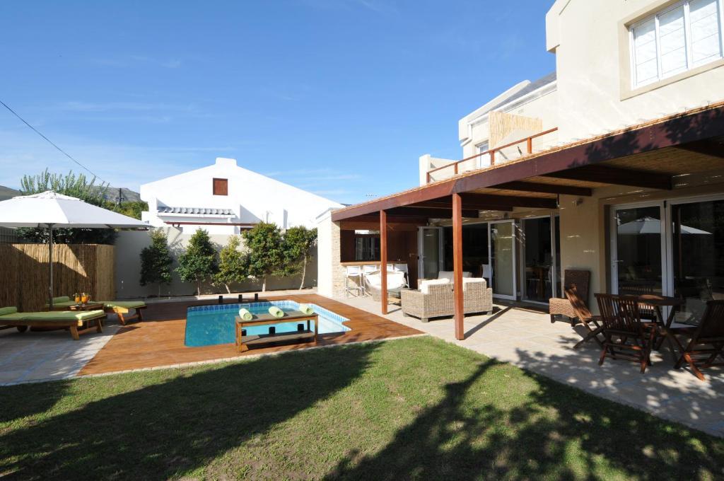 Bamboo Guest House Hermanus Esterno foto